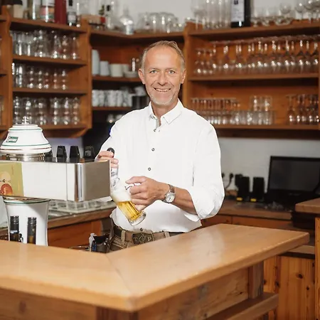 Jausenstation Pfefferbauer Gasthof 3*