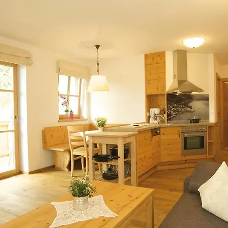 Jausenstation Pfefferbauer Konukevi Zell am See