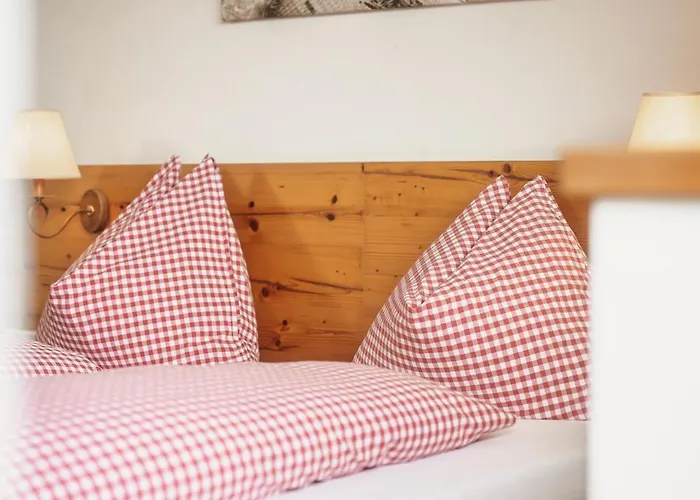 Jausenstation Pfefferbauer Pensjonat Zell am See